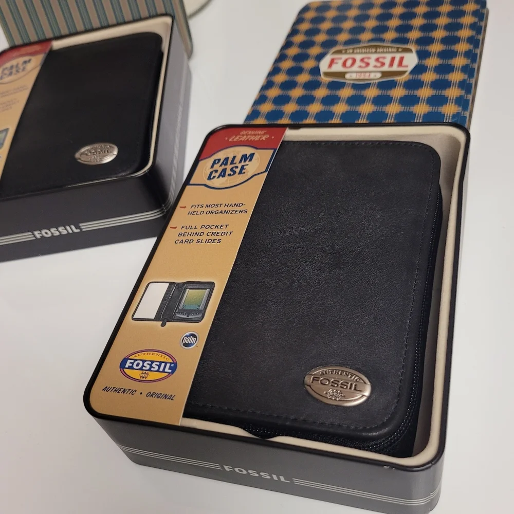 Fossil Leather Wallet Passport, Credit Cards, Cash, Coin Y2K Palm Case